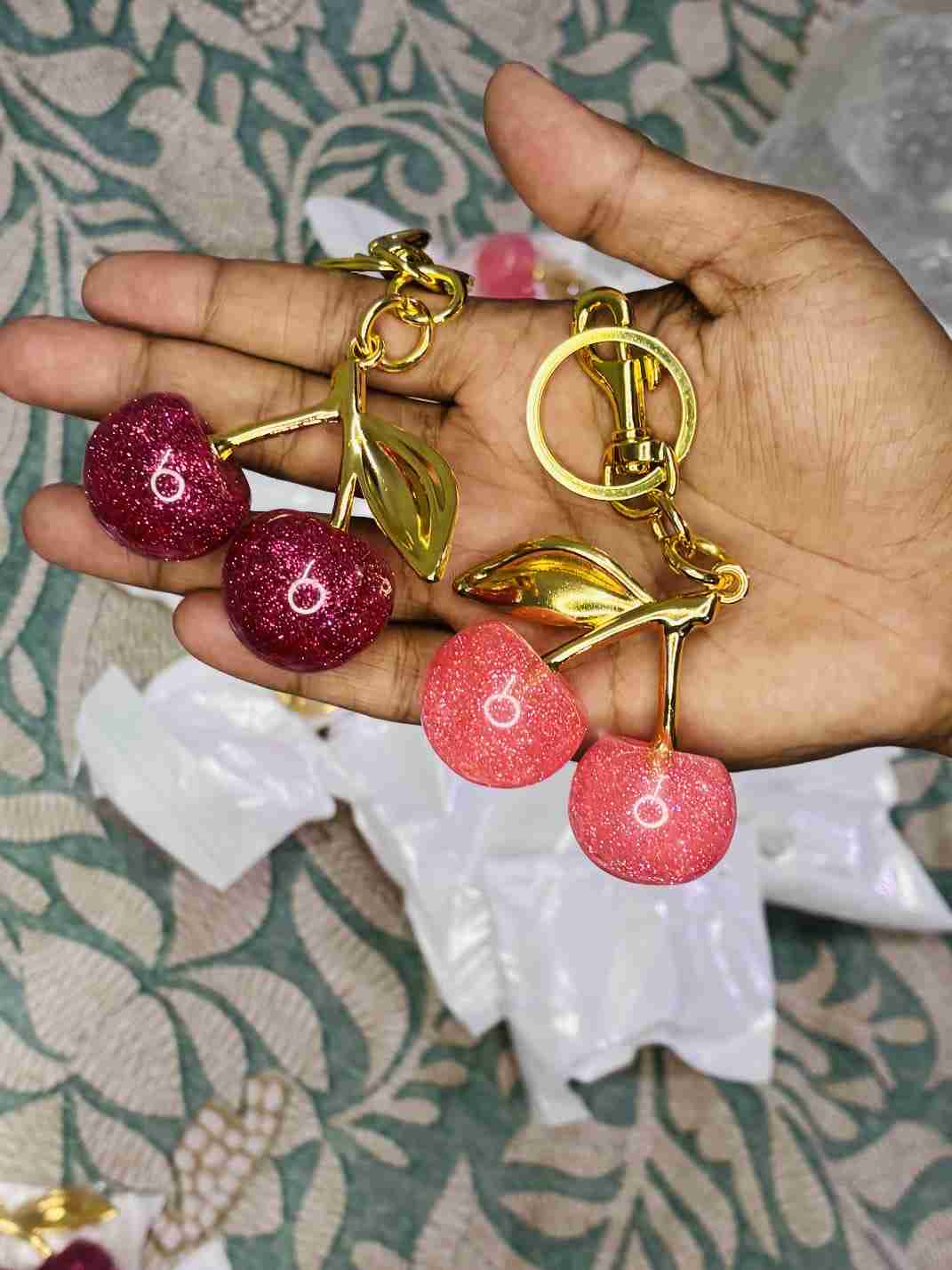 compressed_cherry 2 চেরি কি-চেইন - Image 1